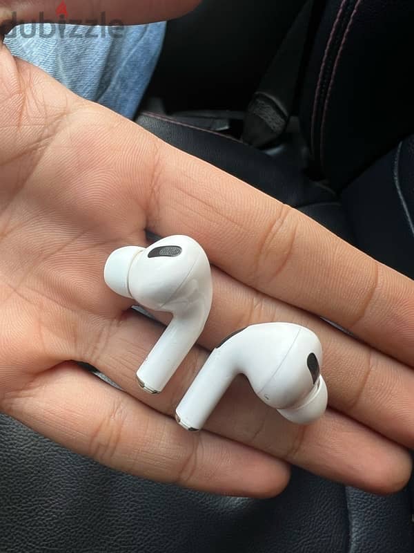 AirPods 2 pro 1