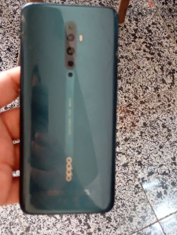 OPPO reno 2f 4