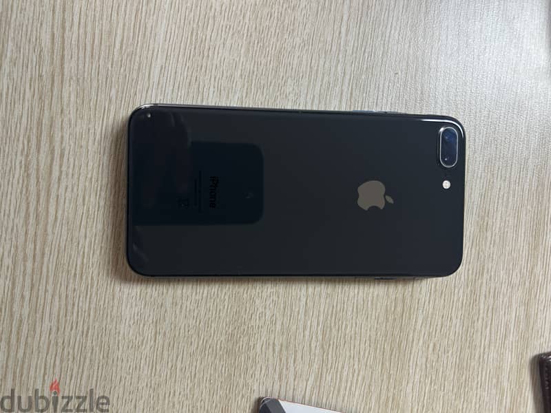 iPhone 8 Plus space gray 64 GB 2