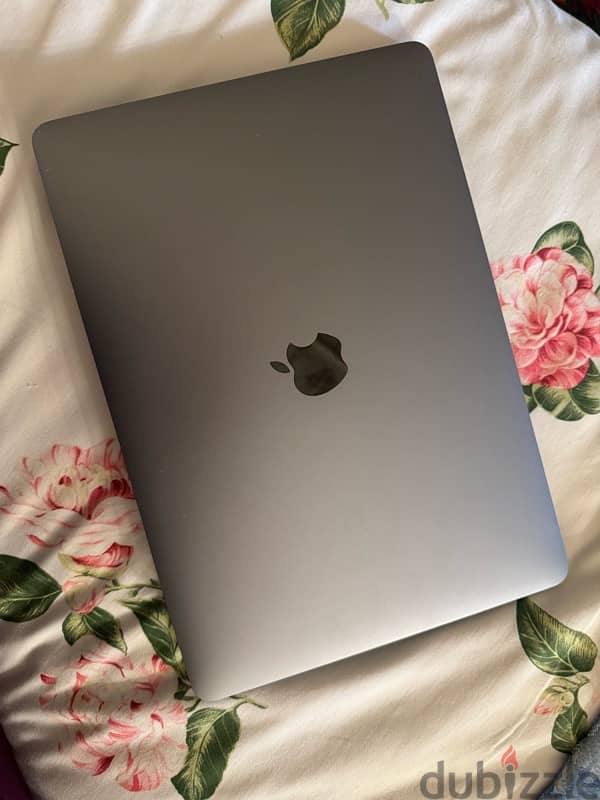 macbook pro m1 2020 1