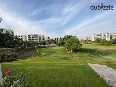 For sale, a 151 square meter apartment on Suez Road in First Settlement.