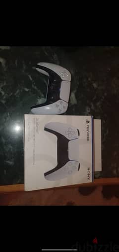 ps5 controller for sale like new 0