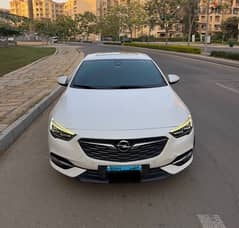 Opel Insignia Exclusive top line 2020 0