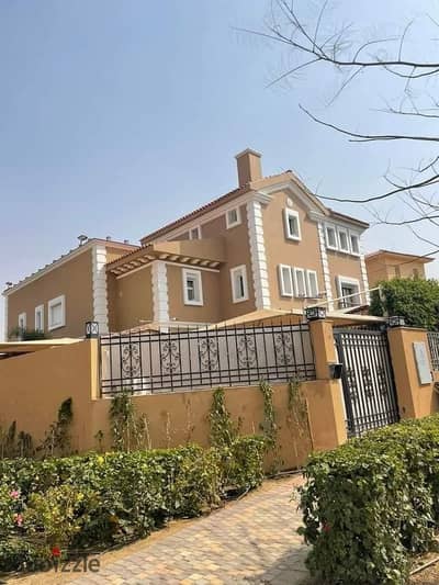 ready to move villa 256m fully finished in hyde park new cairo