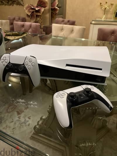 Playstation 5 used like new