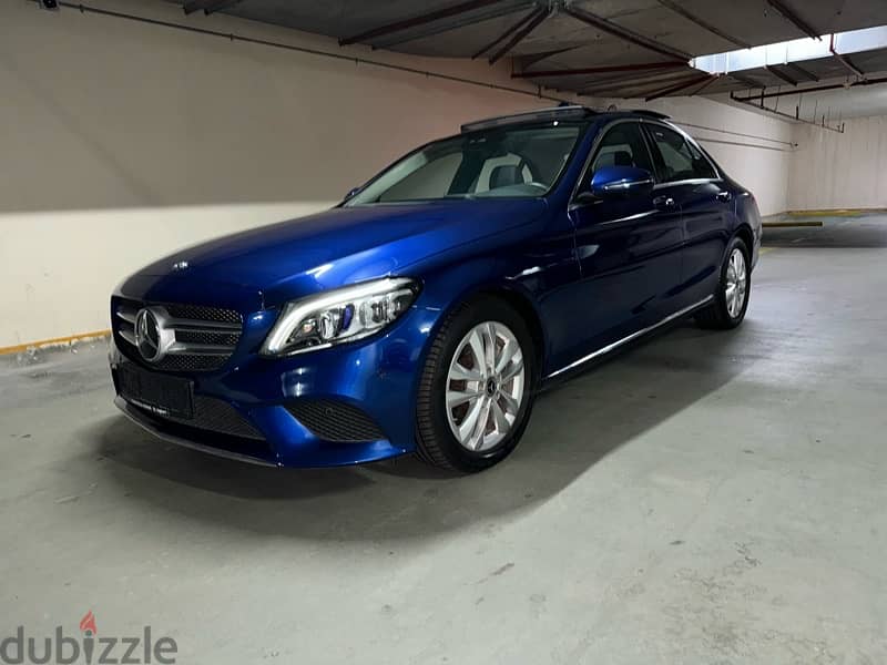 Mercedes-Benz C300 2021 0