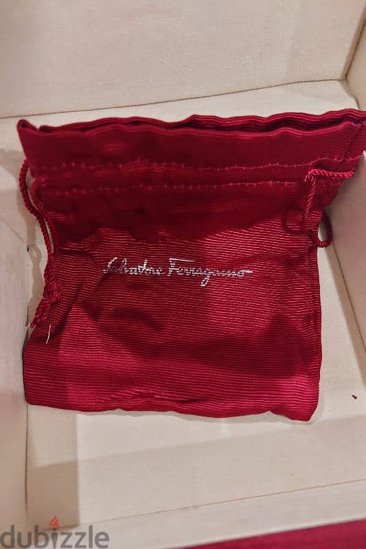 Salvatore Ferragamo Slim watch used with the box and dust bag, 2