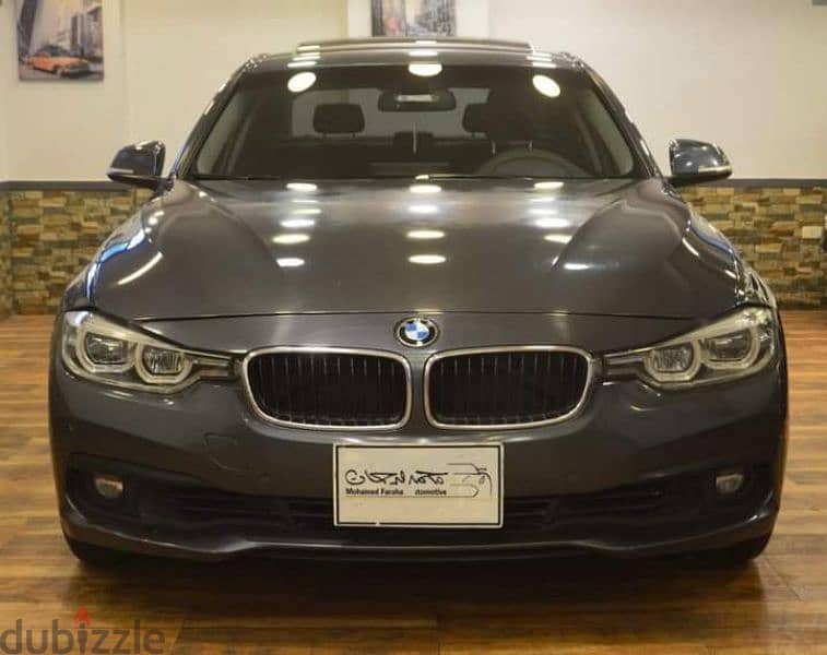 BMW 320i Exclusive Model 2019 0