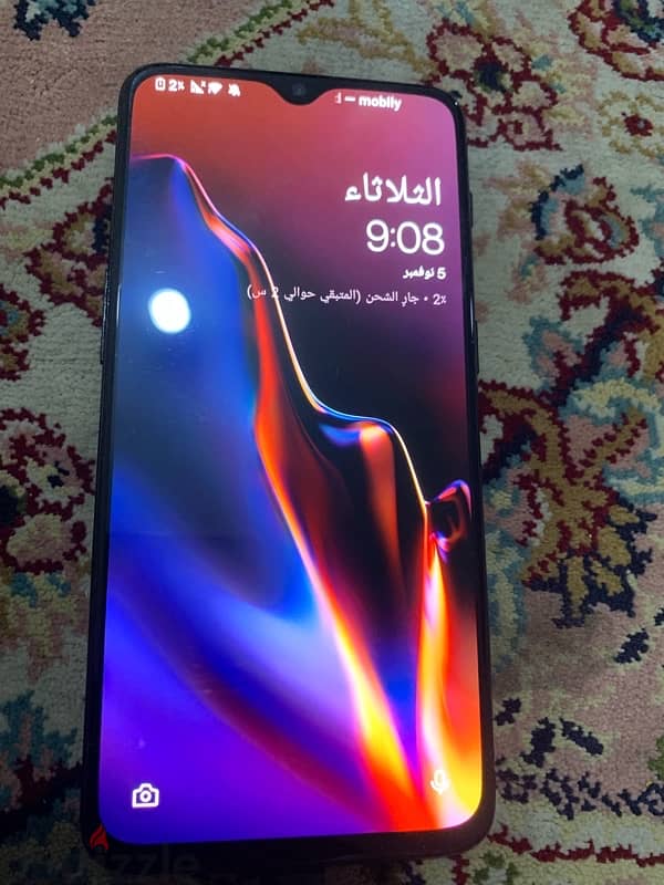 للبيع هاتف one plus 6t 1