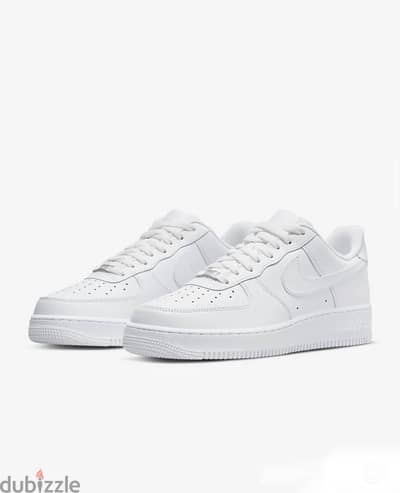 White Nike Air Force 1s - نايك اير فورس 1 ابيض