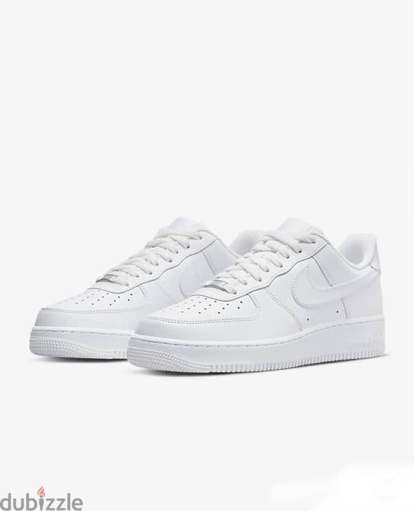 White Nike Air Force 1s - نايك اير فورس 1 ابيض 0