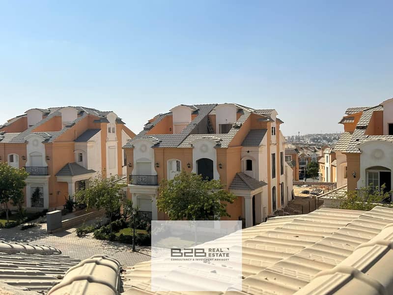 Townhouse for sale in Lian Sabour compound in a privileged location with a land area of 260 meters and buildings 266 meters fully finished 2