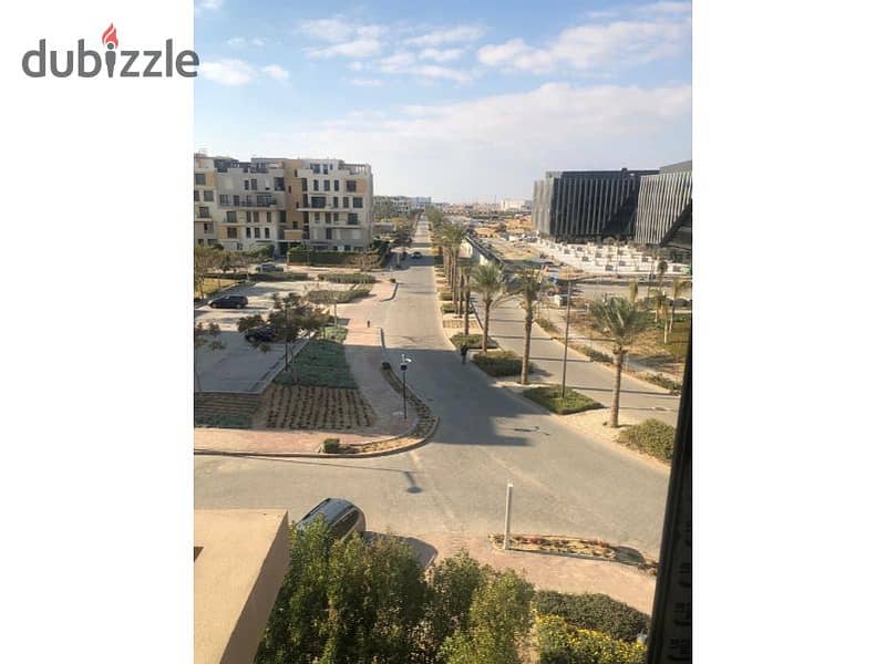 شقة موقع مميز 2 غرف نوم مفروشة بالكامل للإيجار في كمبوند إيستاون سوديك  Apartment for rent in Sodic Eastown 0