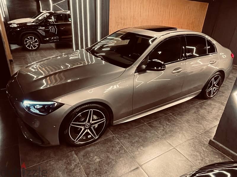 مرسيدس C200 موديل 2022 AMG زيرو لم ترخص مواصفات خاصة 2