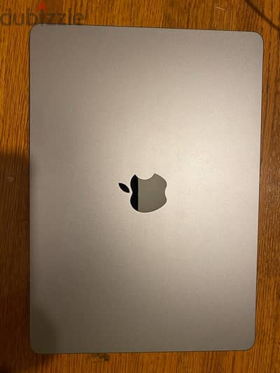 Macbook air 13.3inch m2 2022