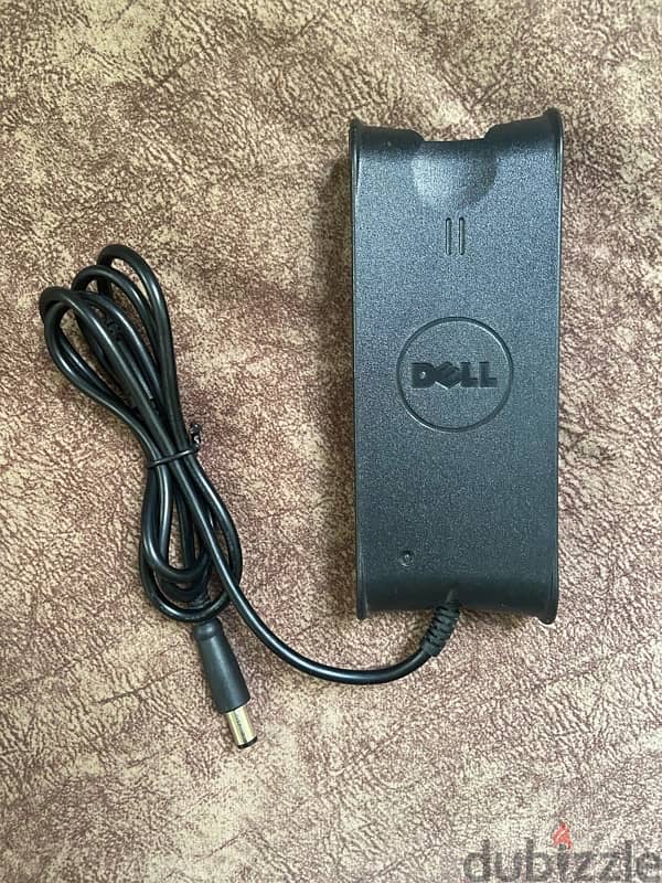 شاحن لاب توب dell اصلى بحالة الجديد 0