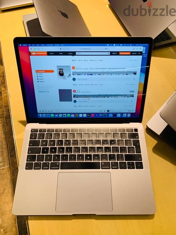 macbook pro 2017 13 inch 4