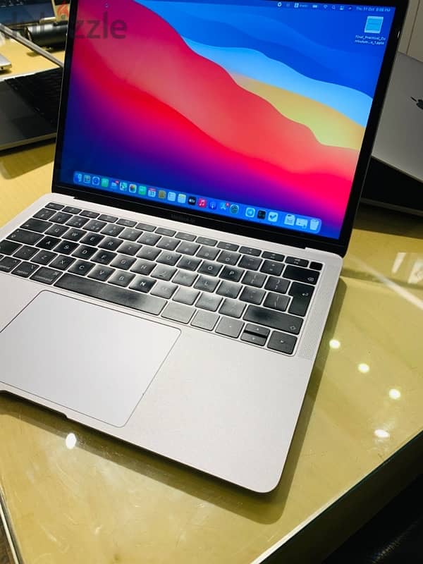 macbook pro 2017 13 inch 6