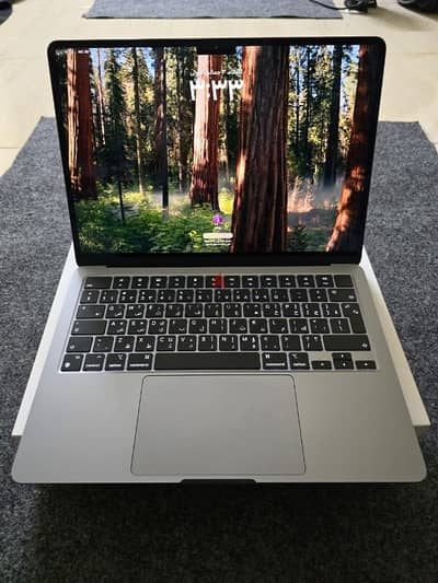 MacBook Air M3 2024 13in