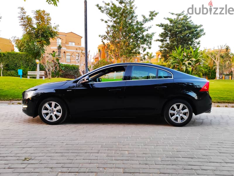 Volvo s60 2015 Black Edition 2