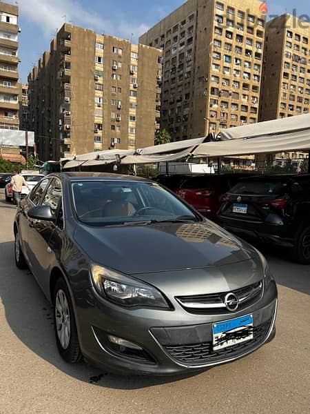 Opel Astra 2020 1