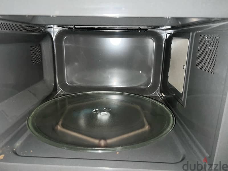 LG microwave 2