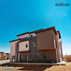 A standalone villa for sale in Creek Town compound, located on the Suez Road, with very close delivery. 0