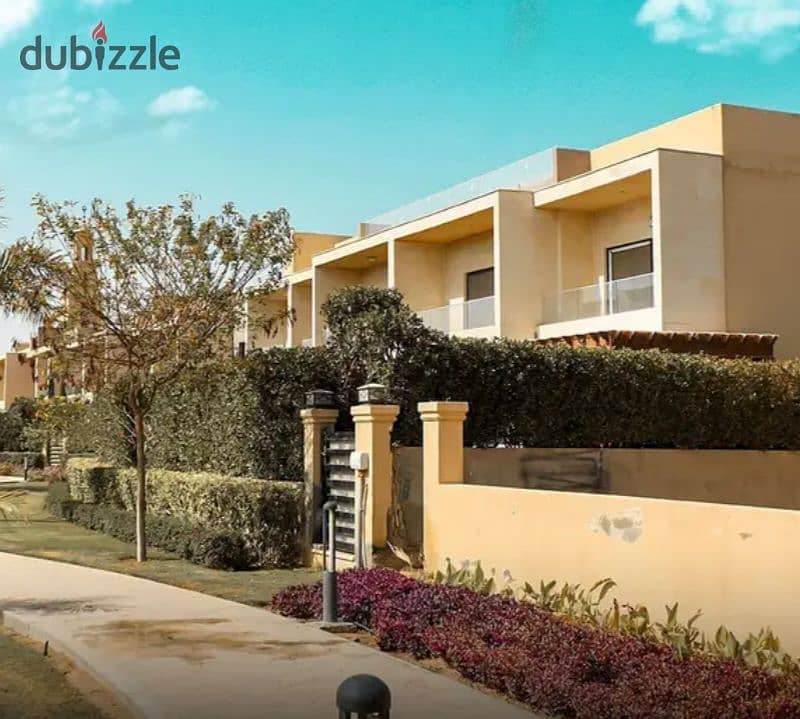 A townhouse for sale next to Palm Parks in the heart of Sheikh Zayed, Goya Compound in the Eastern Expansions, with installment payment options. 2