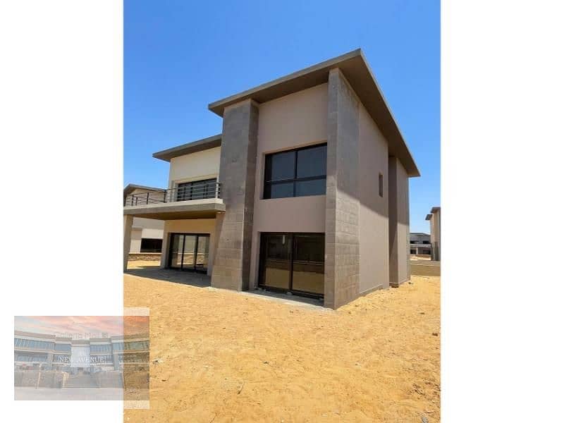 Twin house prime location with installments 5 bedrooms 0