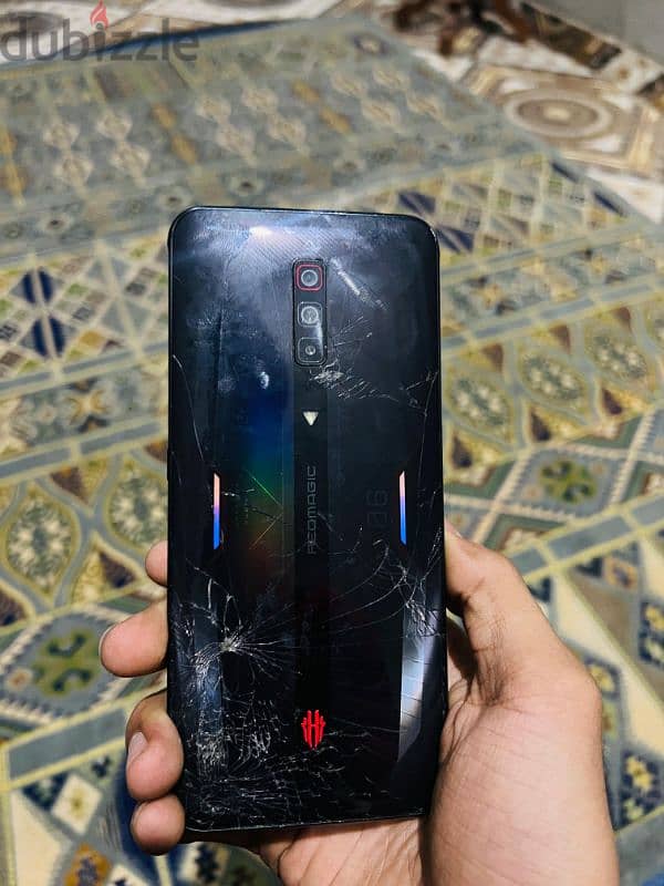 مالك الالعاب  red magic6 0