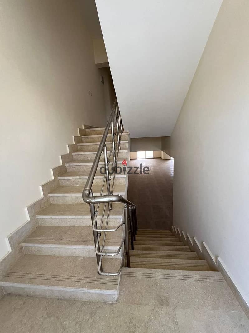 Town house for sale 391m New capital el maqsed 1