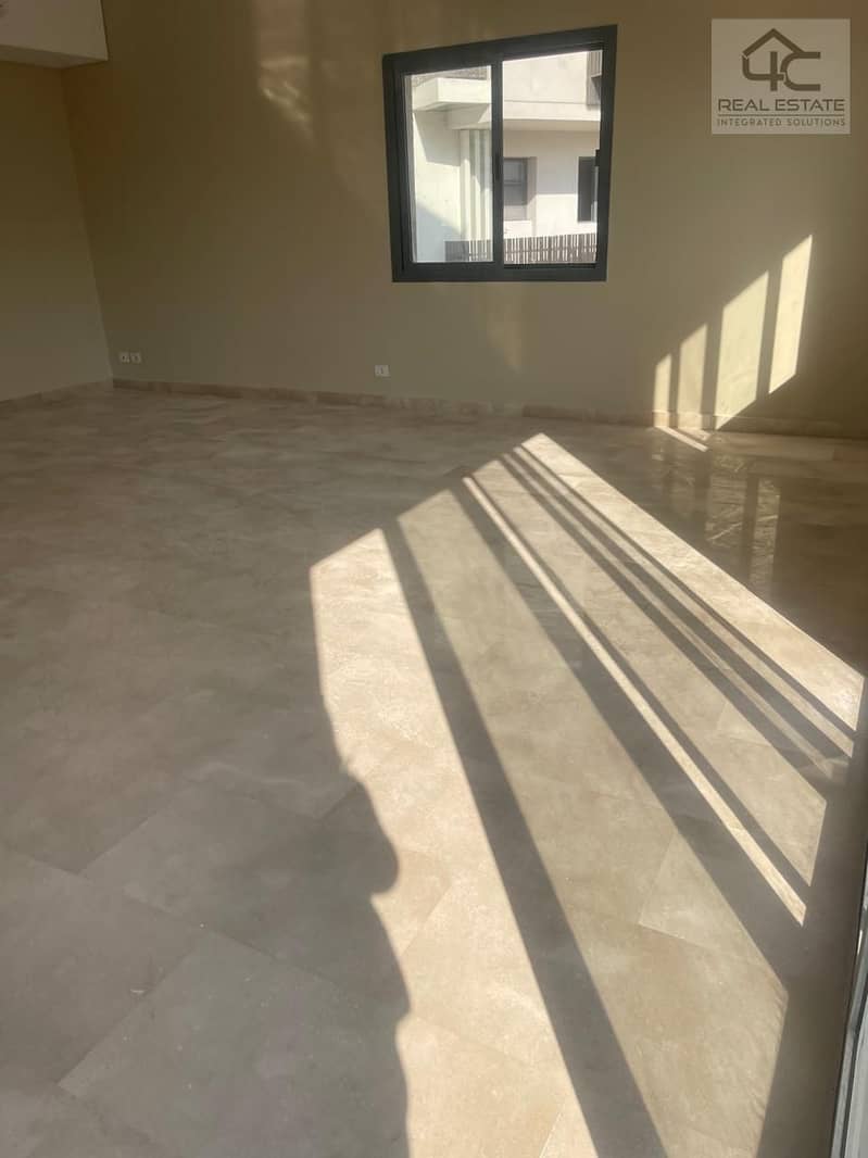 Ready to move a fully finished apartment 3 bedrooms and nanny room with down payment and installments for sale in Sodic Villette 2