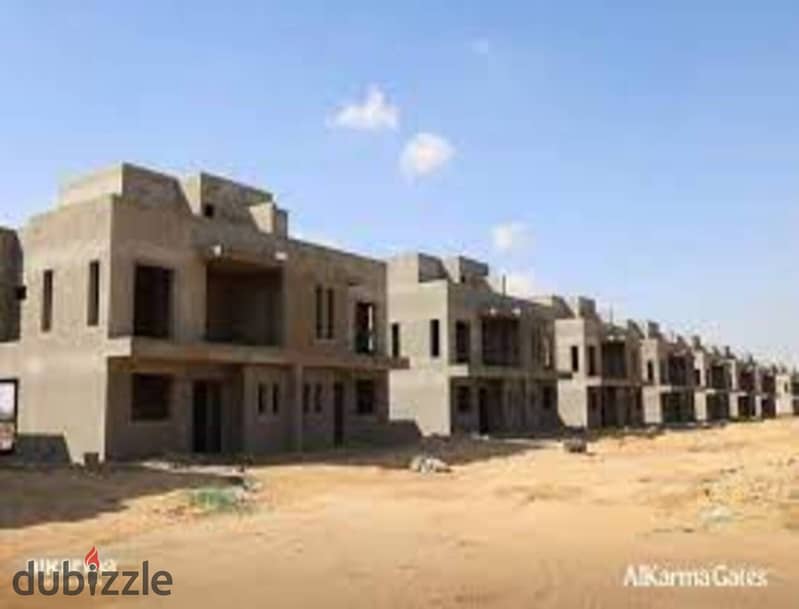 Twin House - 235 sqm Opportunity with remaining installments in Karma Gates Compound, in a prime location in Sheikh Zayed. 6