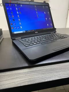 Dell Latitude E5470 0