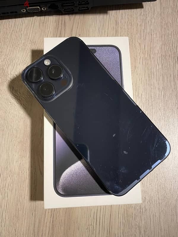 iphone 15 pro max like new 1