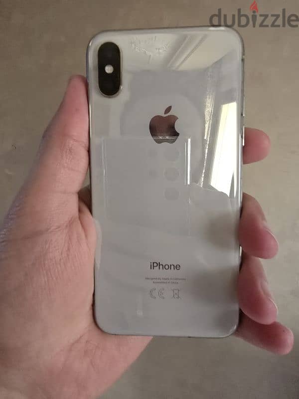 iPhone X (حالة ممتازة) 1