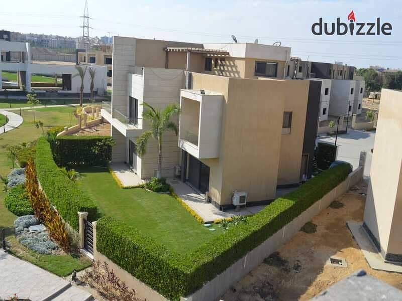 villa in the heart of Sheikh Zayed, in front of the Nile University, in installments 0