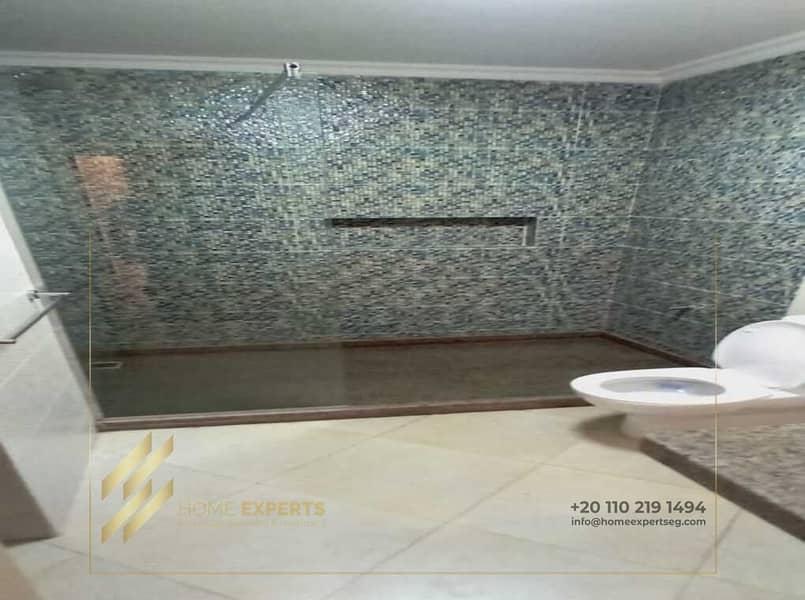 Apartment with garden for rent in Galleria Moon Valley 4