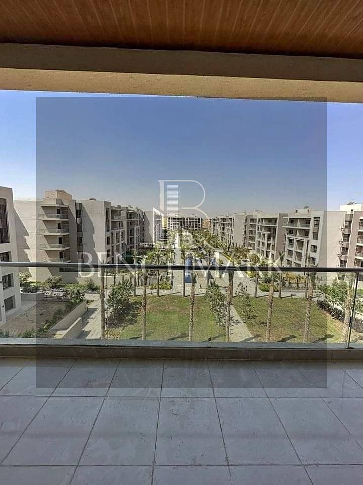 Apartment for sale (immediate delivery) with an open sea view in the heart of Fifth Settlement, near the AUC 1