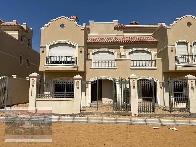 Twin house -best price -ready to move-5 bedroom -prime location - in patio oro new cairo 0