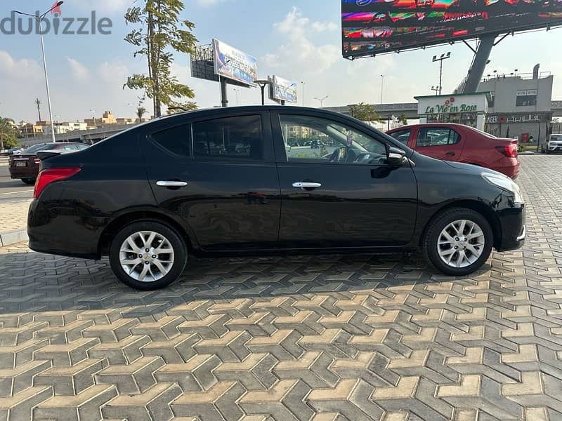 Nissan Sunny 2020 super saloon اعلى فئة بصمة 3