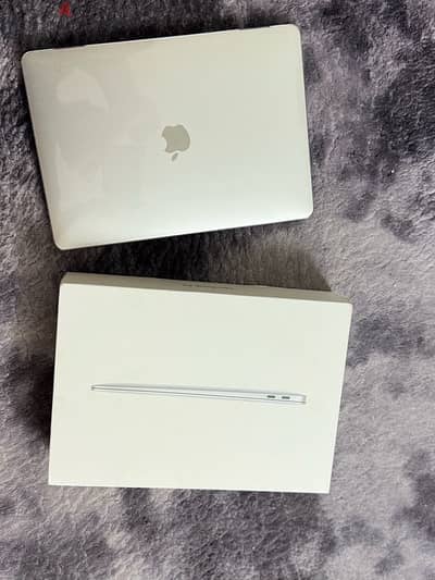 MacBook Air M1 + Cover & Ar keyboard screen