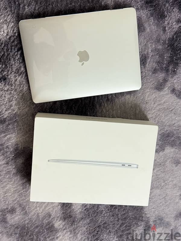 MacBook Air M1 + Cover & Ar keyboard screen 1