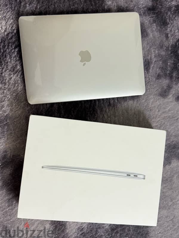 MacBook Air M1 + Cover & Ar keyboard screen 2