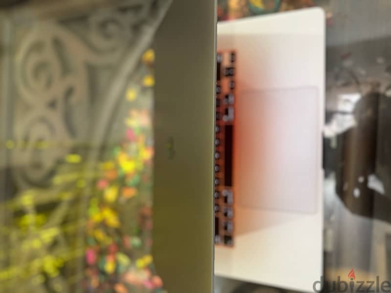 macbook pro 16 inch 2019   100% \41cycle 8