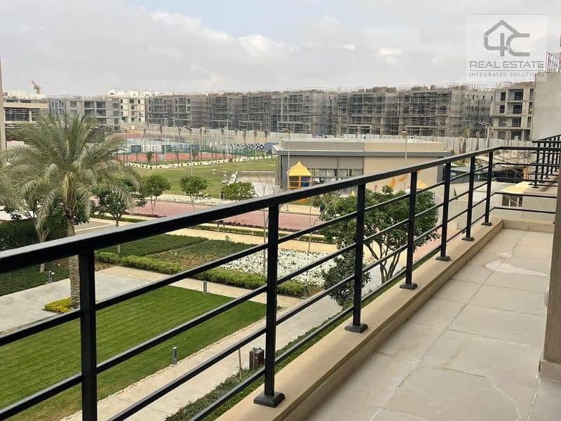 With view landscape apartment 3 bedrooms 4th floor fully finished for sale in Fifth Square 6