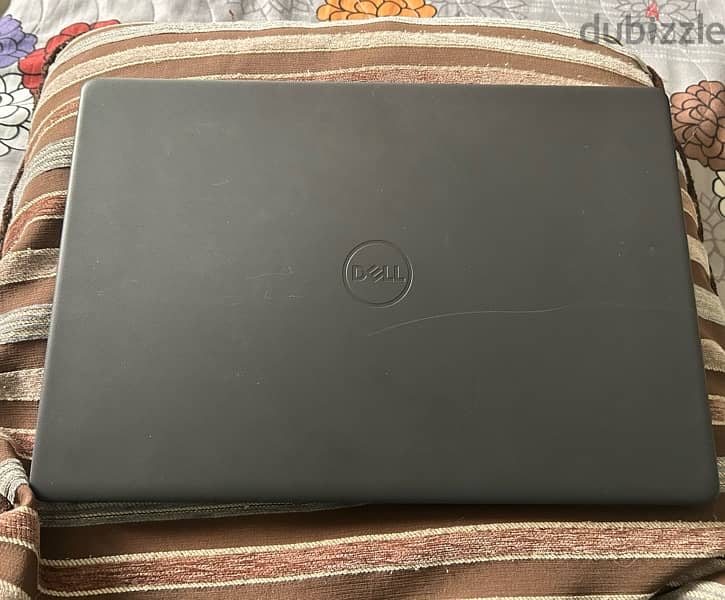 Dell Vostro 3500/15.6lCor i7/1TB/ 8GB RM, NVIDIA 2GB 1