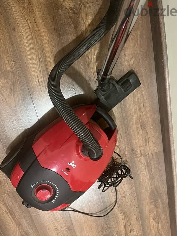 Jac  Vacuum cleaner 2200 watt- مكنسة كهربائية 1