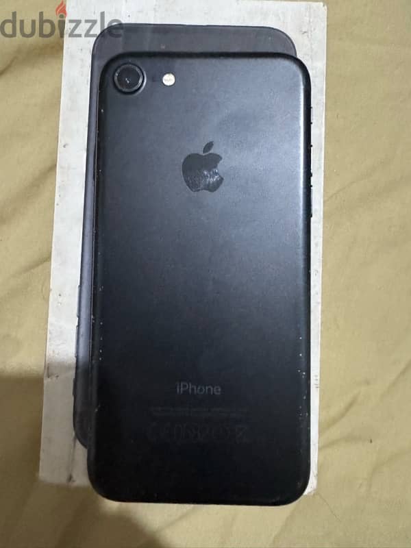 iPhone 7 black 1