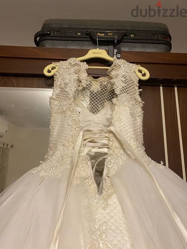 wedding Dress 4